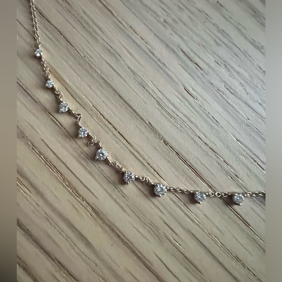 The clear cut wanderlust diamond necklace - Picture 4 of 5